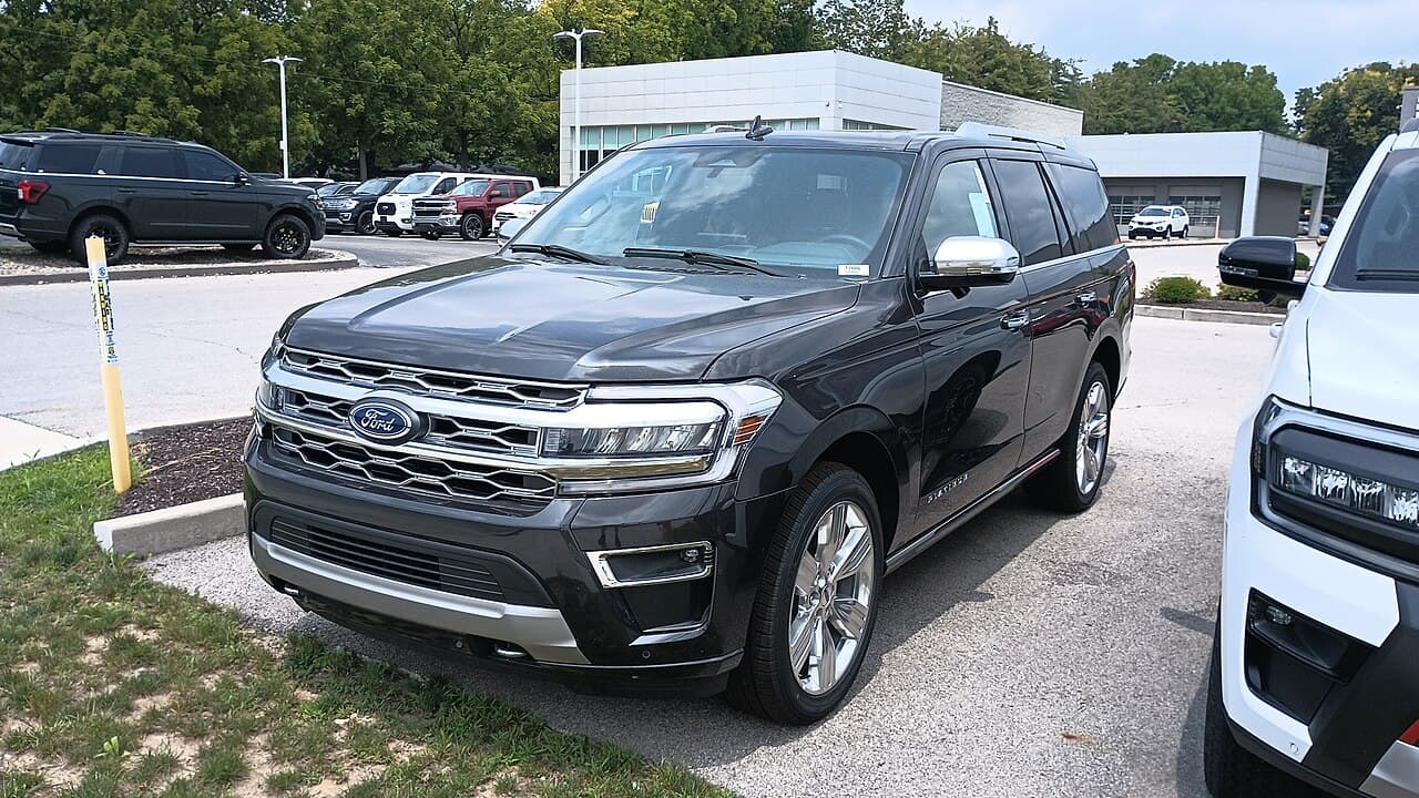 Ford Expedition, representative photo