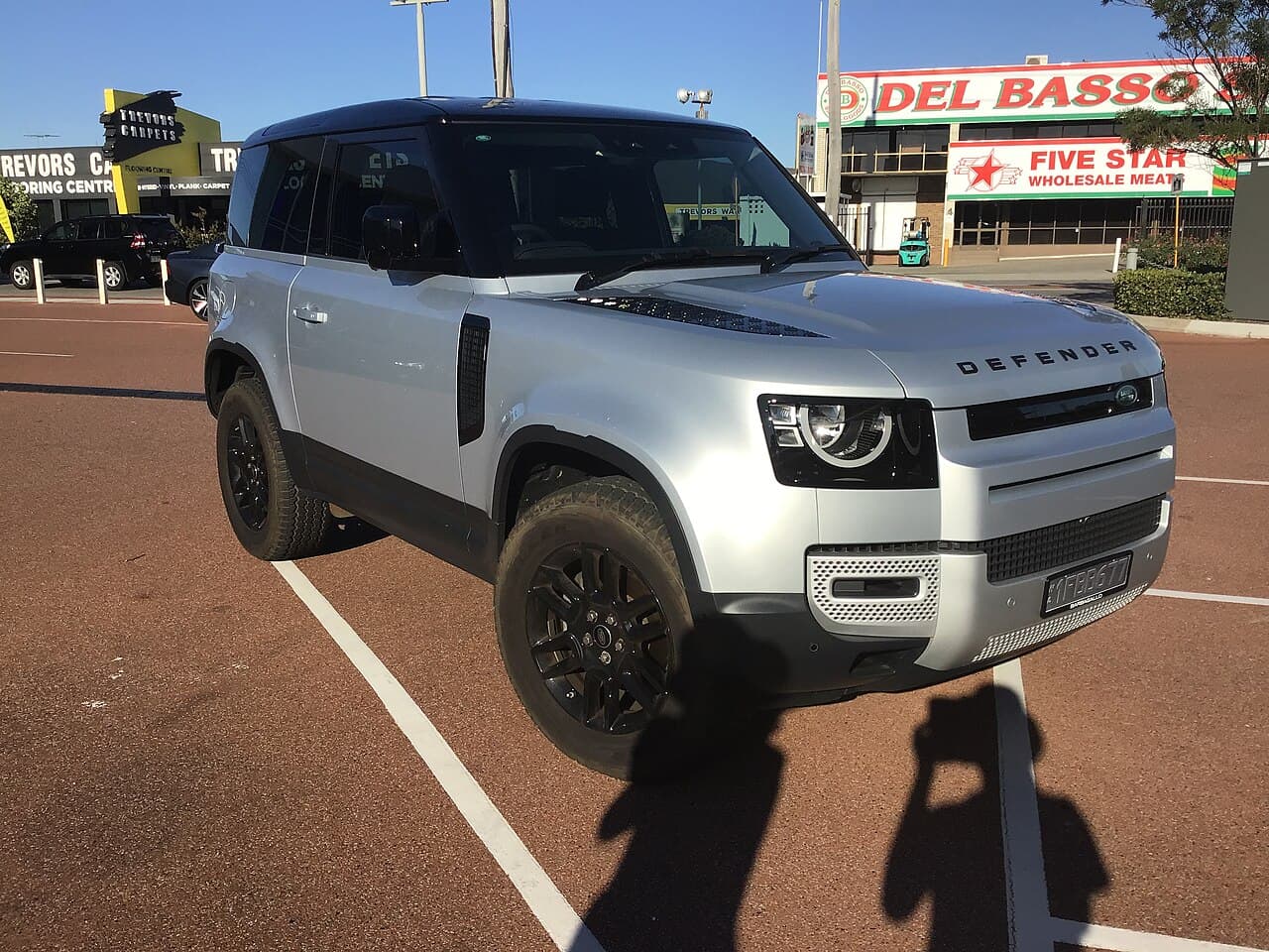 Land Rover Defender, representative photo