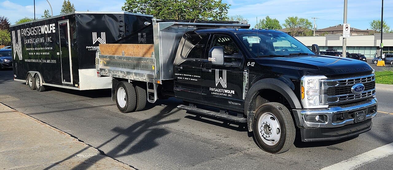 Ford F-550, representative photo