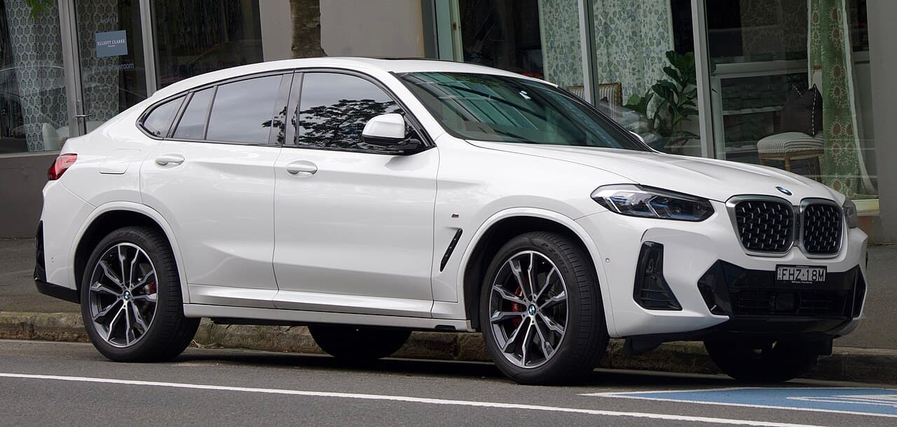 BMW X4, representative photo