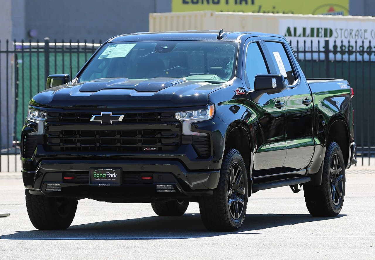 Chevrolet Silverado 1500, representative photo