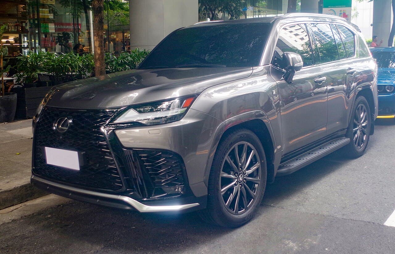Lexus LX, representative photo