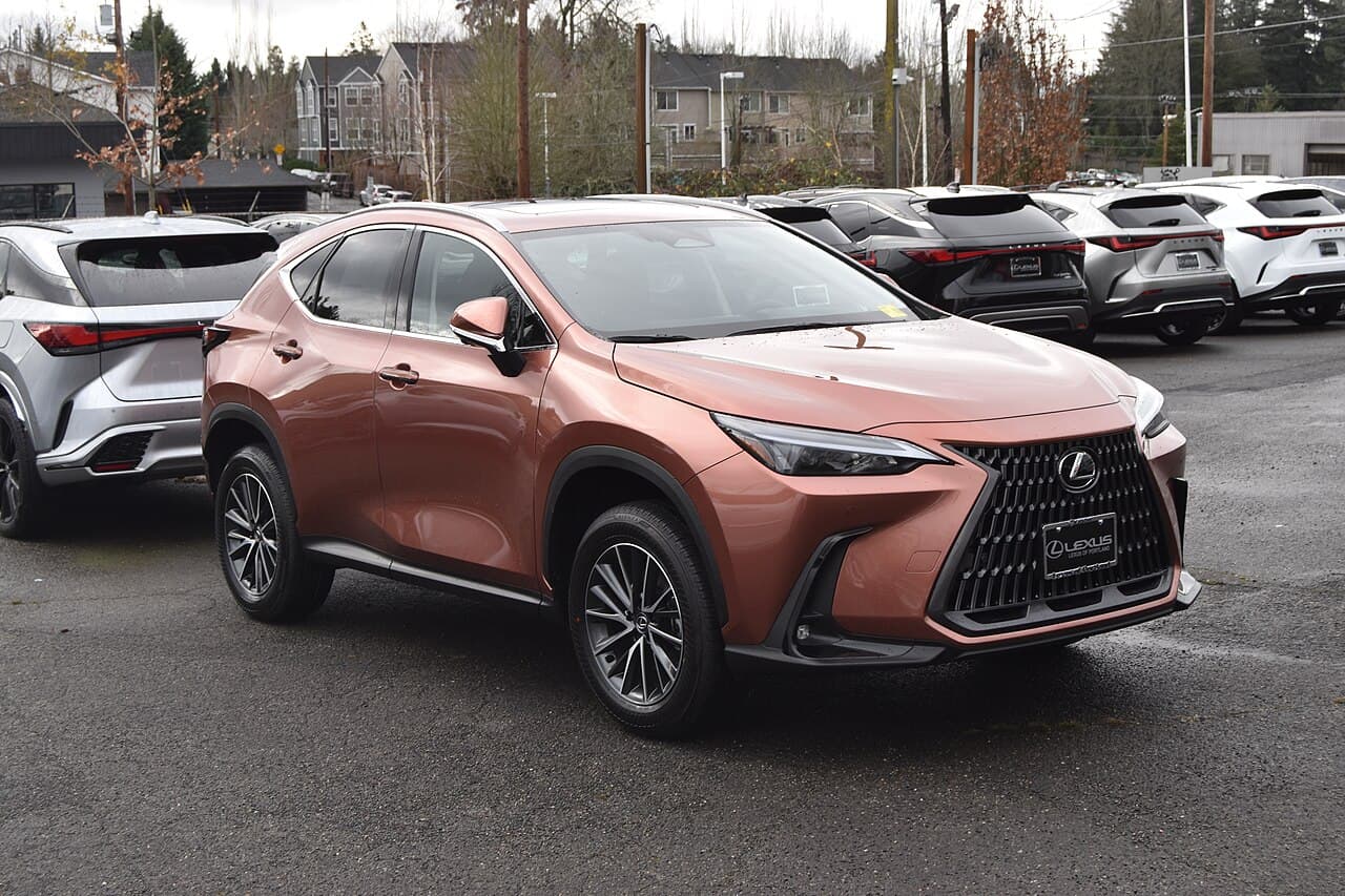 Lexus NX, representative photo