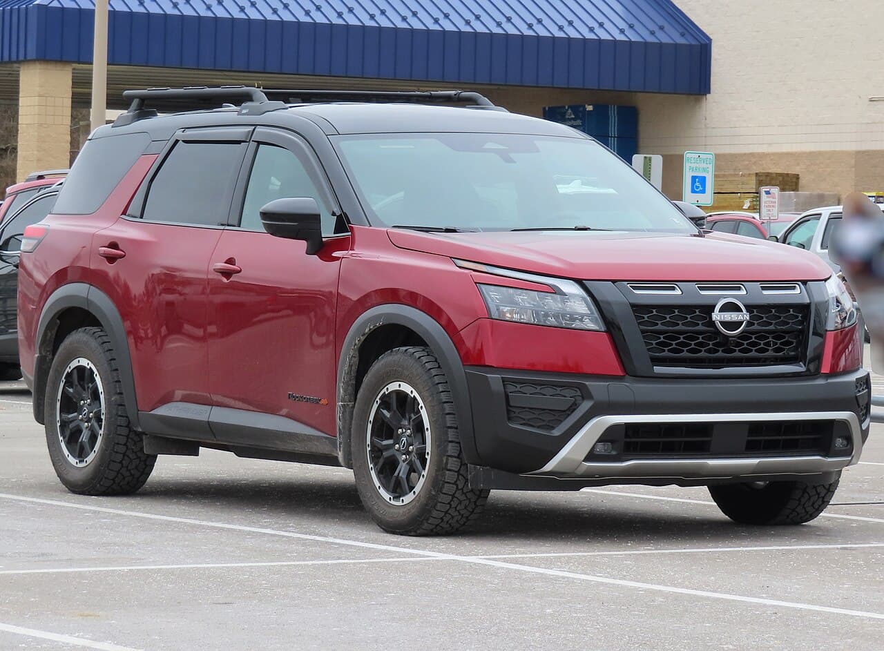 Nissan Pathfinder, representative photo
