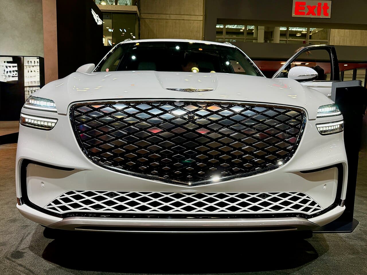 Genesis GV70, representative photo