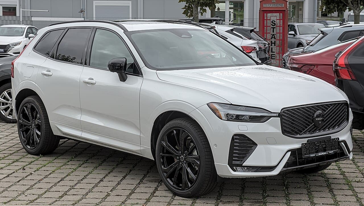 Volvo XC60, representative photo
