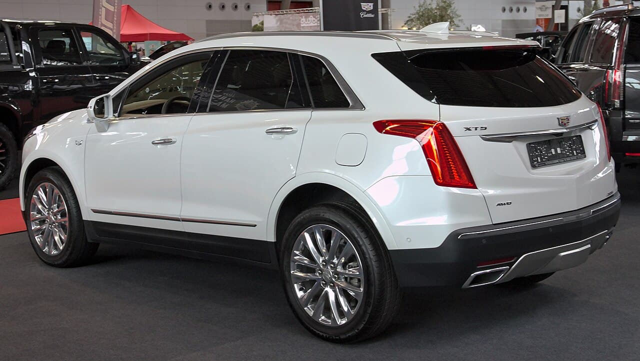 Cadillac XT5, representative photo