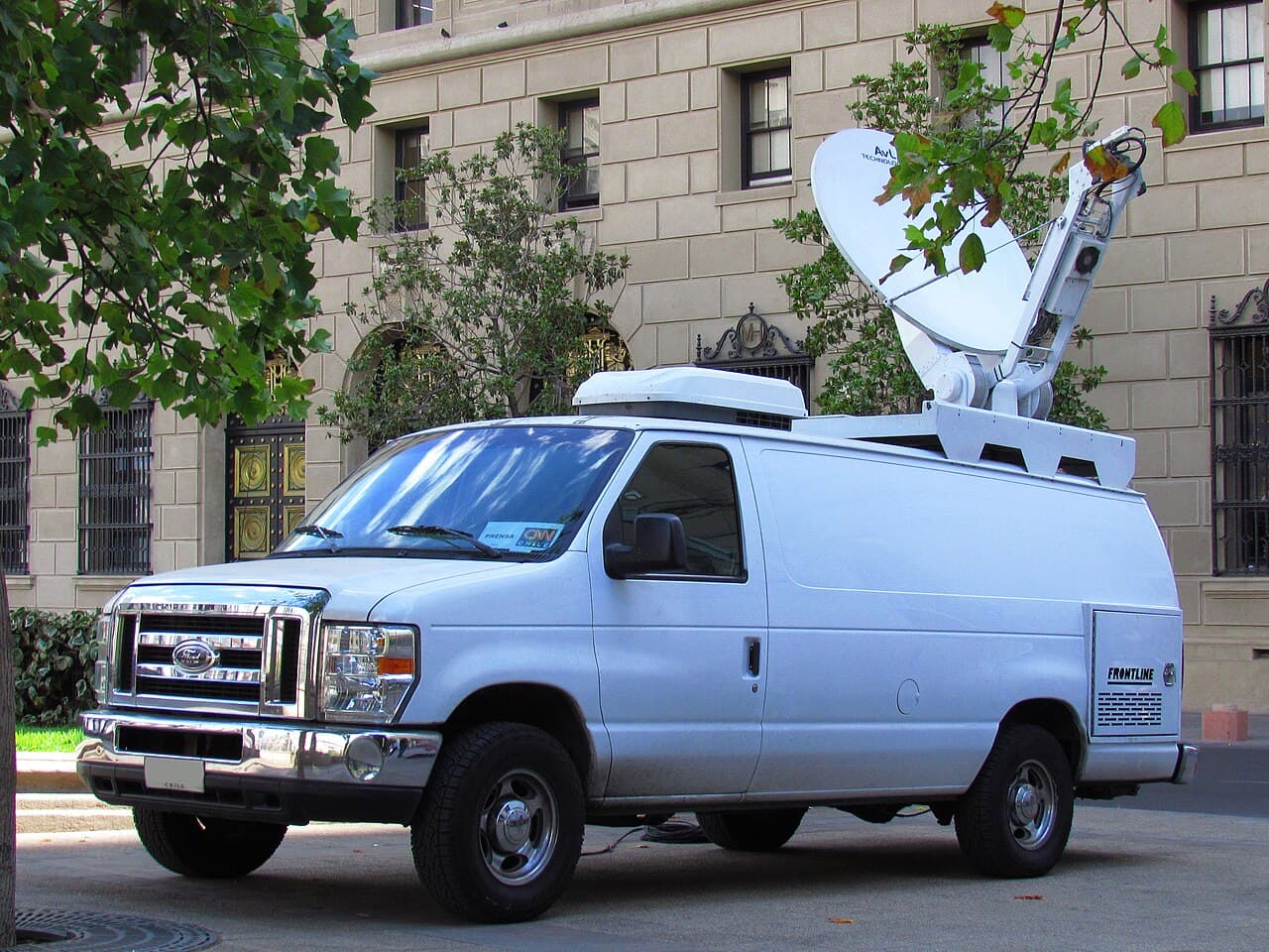 Ford E-350, representative photo