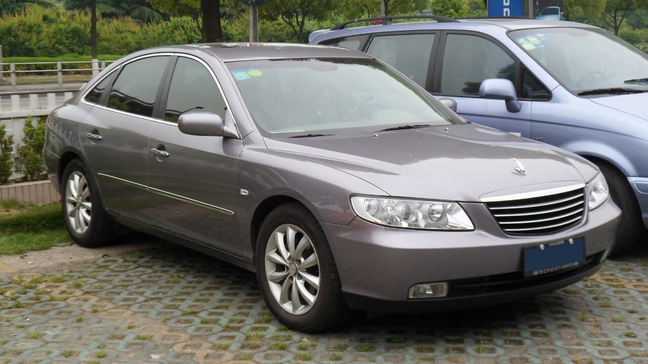 Hyundai Azera, representative photo