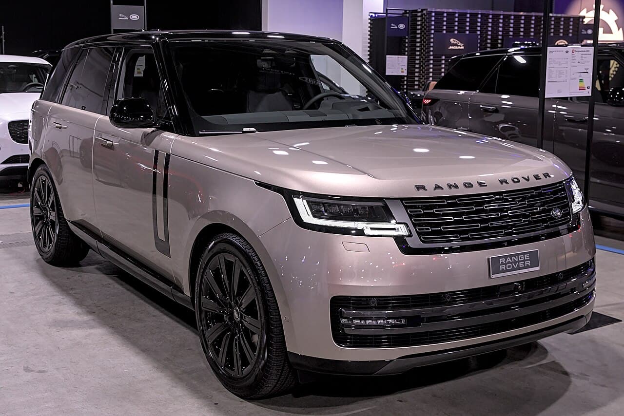 Land Rover Range Rover, representative photo
