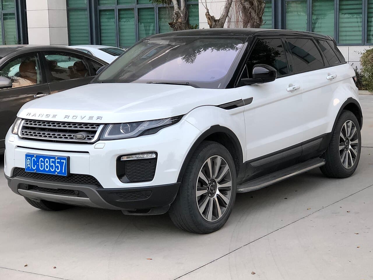 Land Rover Range Rover Evoque, representative photo