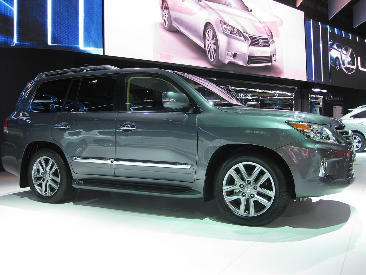 Lexus LX, representative photo