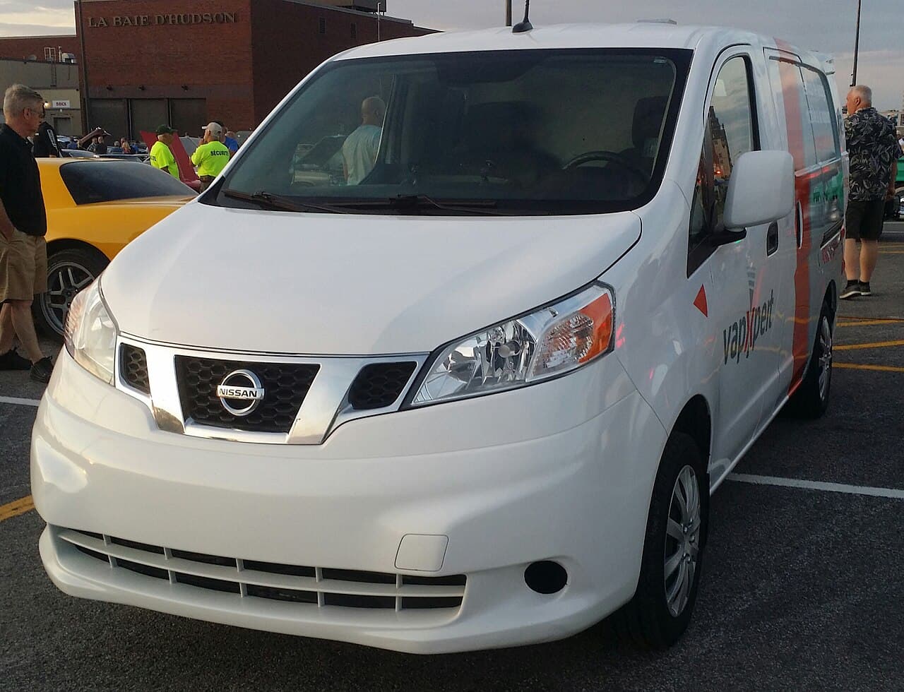 Nissan NV200, representative photo