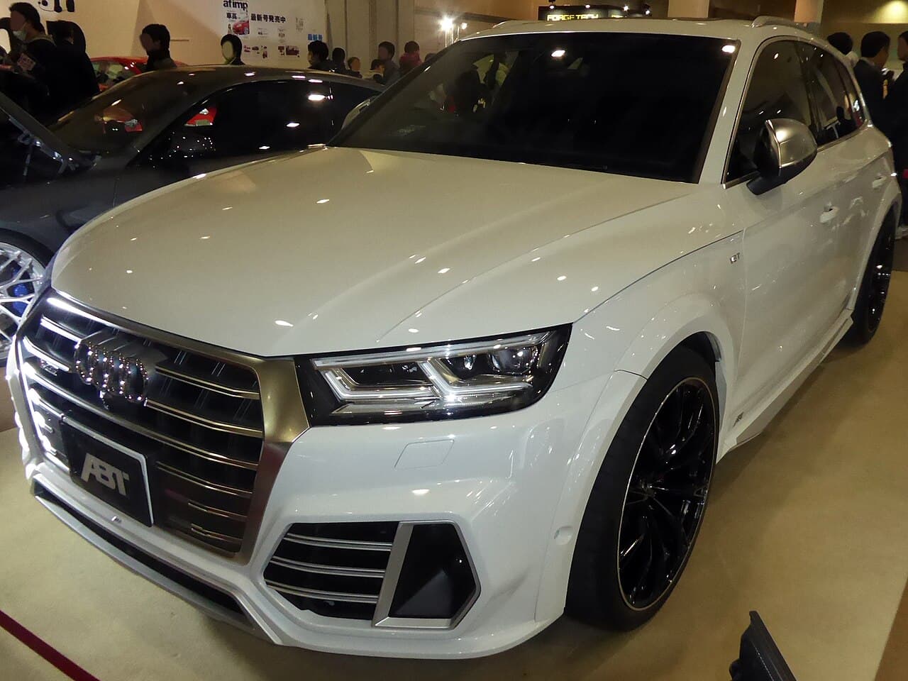 Audi SQ5, representative photo