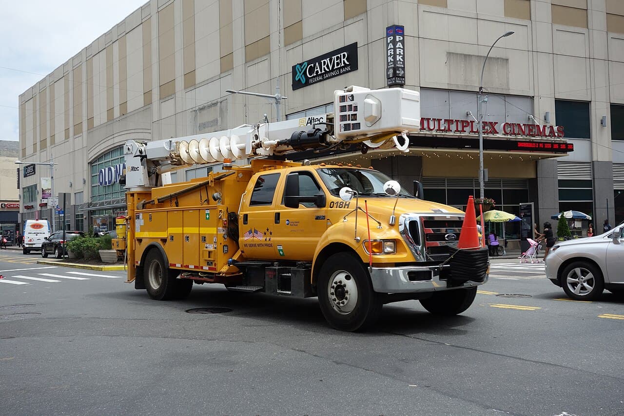 Ford F-750, representative photo