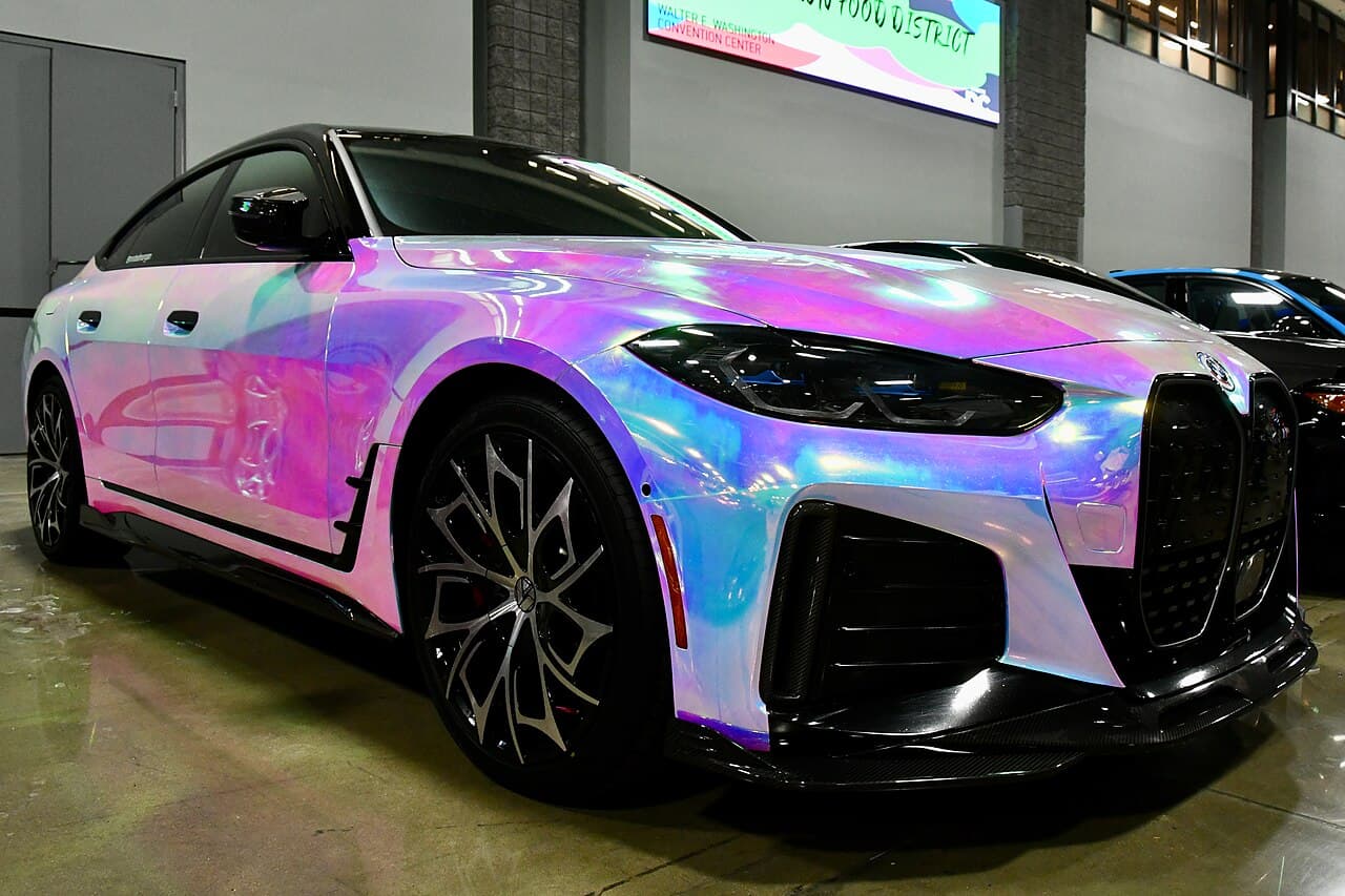 BMW i4, representative photo