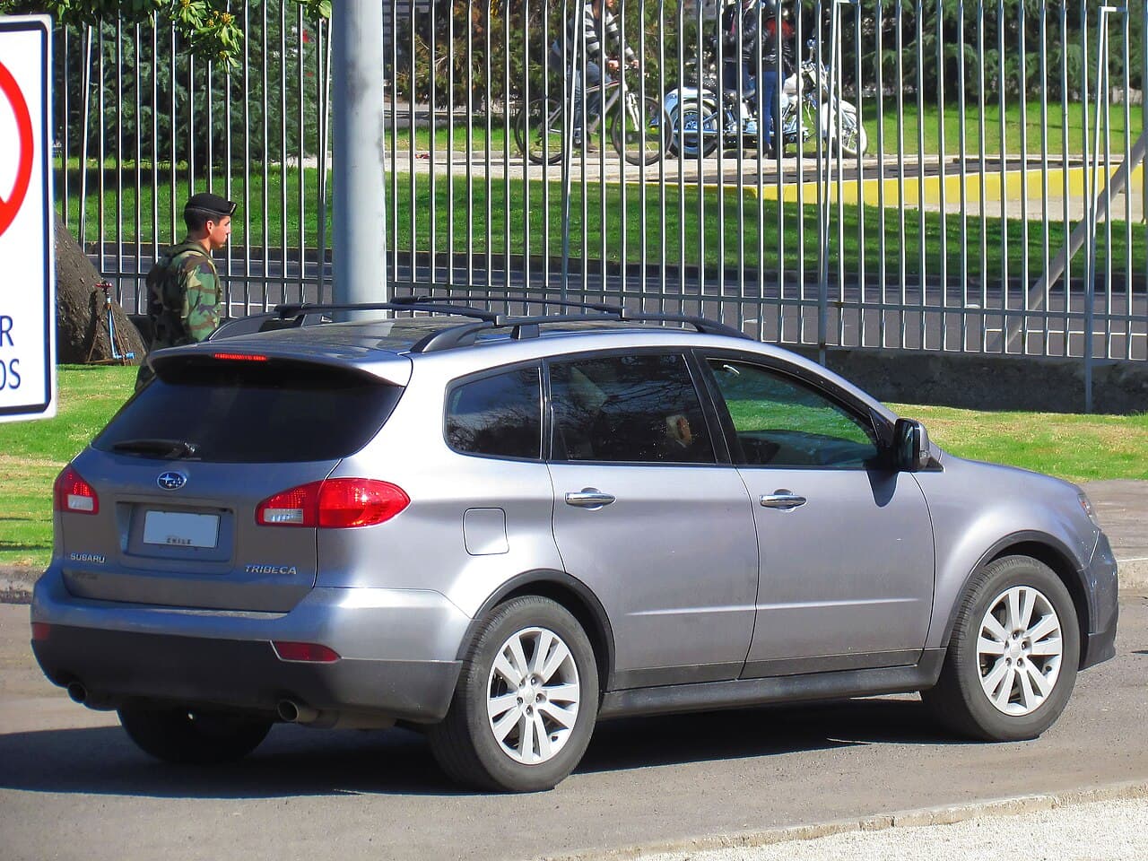 Subaru Tribeca, representative photo