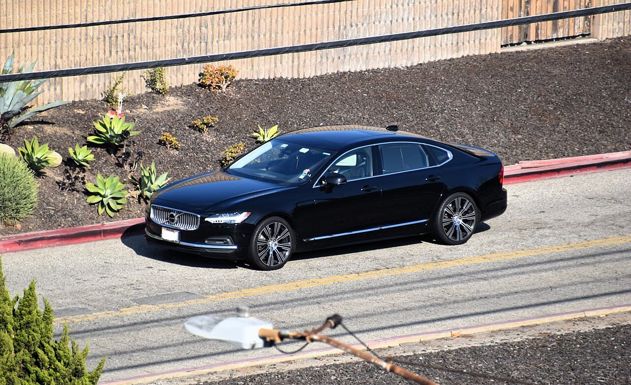 Volvo S90, representative photo