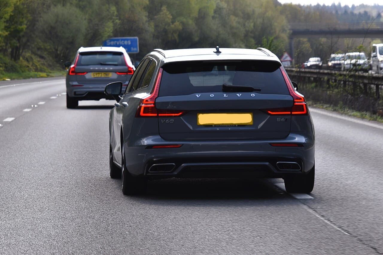 Volvo V60, representative photo