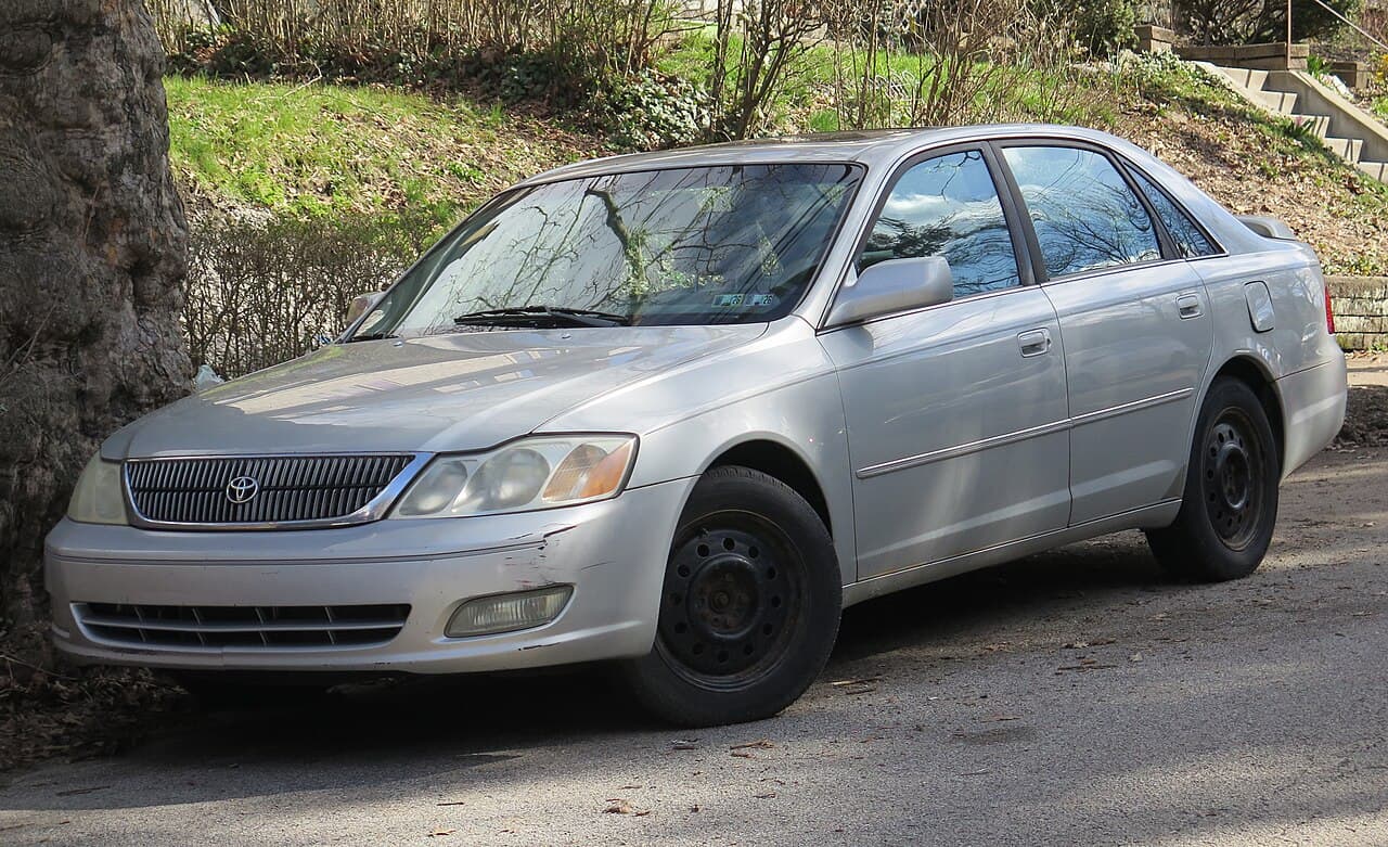 Toyota Avalon, representative photo