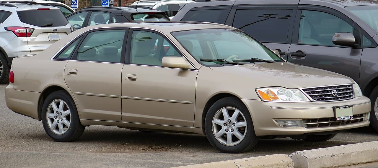 Toyota Avalon, representative photo