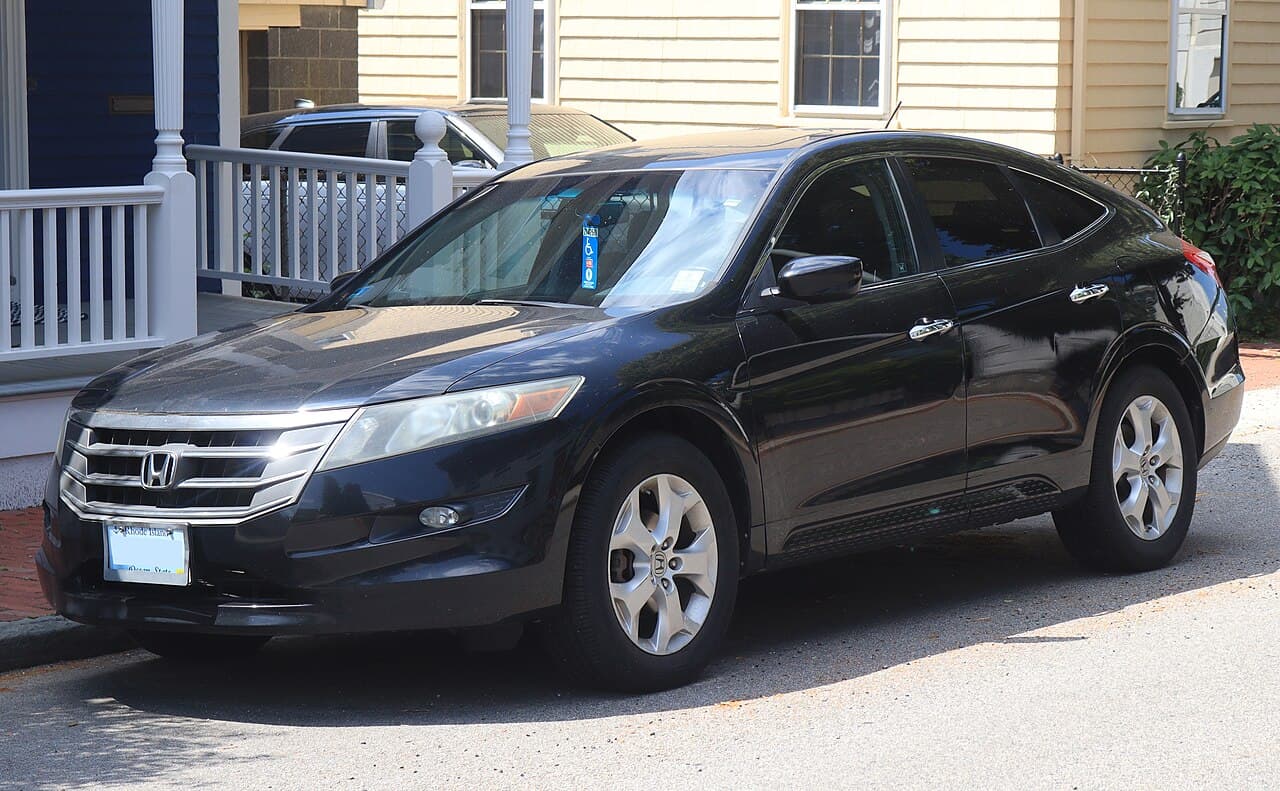 Honda Crosstour, representative photo