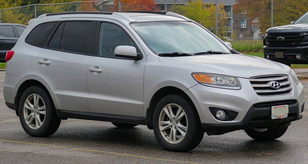Hyundai Santa Fe, representative photo