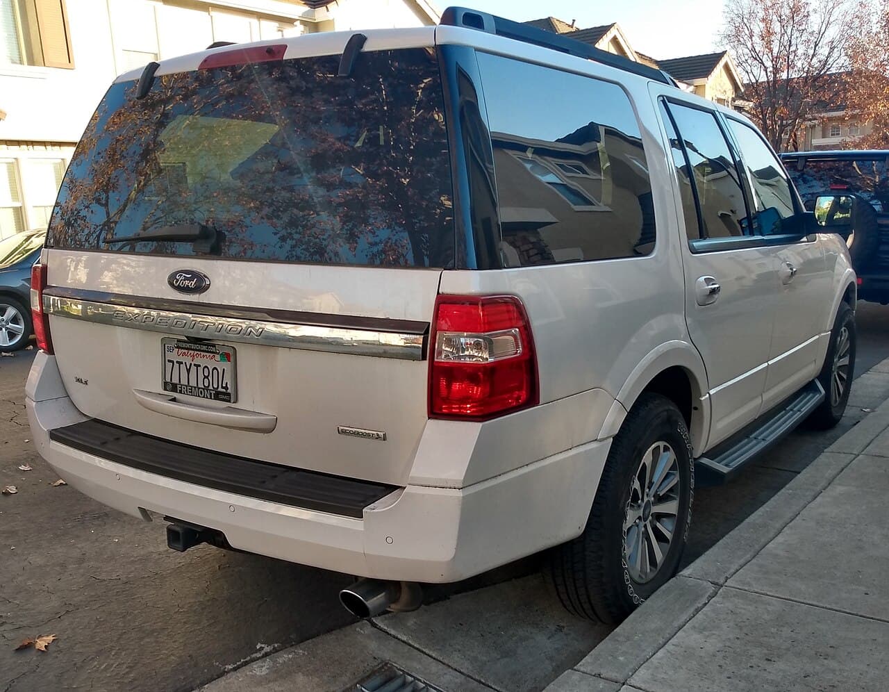 Ford Expedition, representative photo