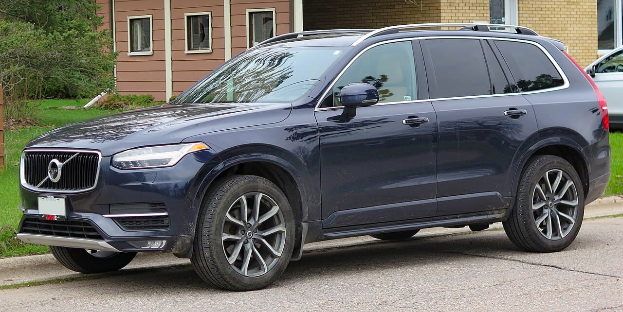 Volvo XC90, representative photo
