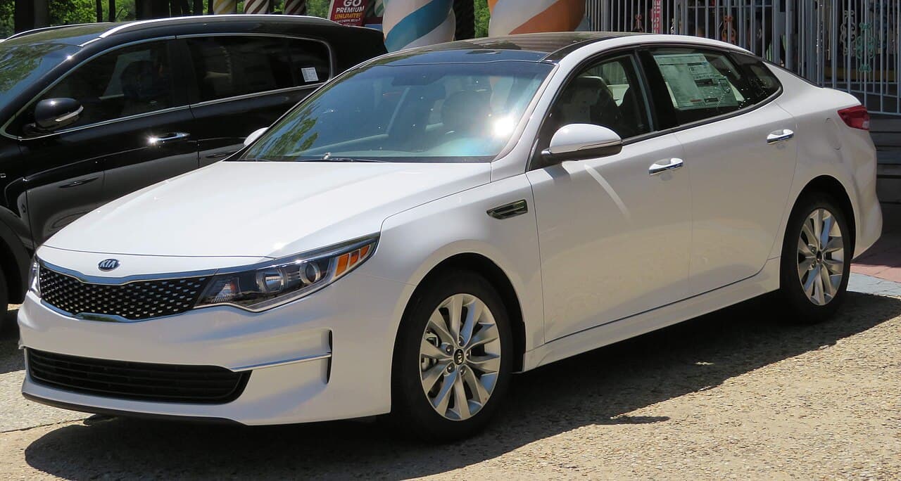 Kia Optima, representative photo