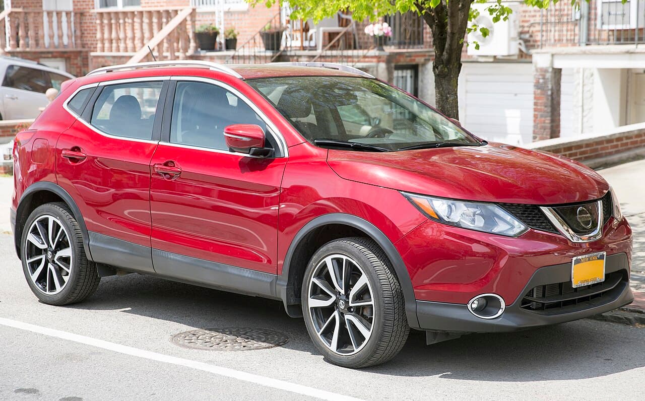 Nissan Rogue Sport, representative photo
