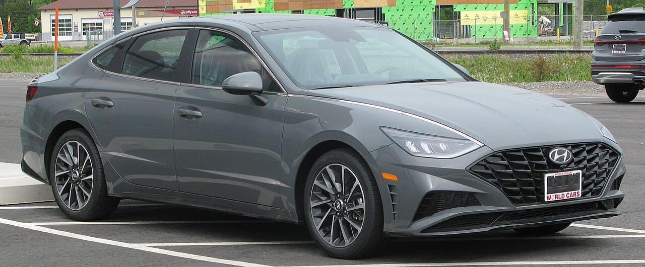 Hyundai Sonata, representative photo