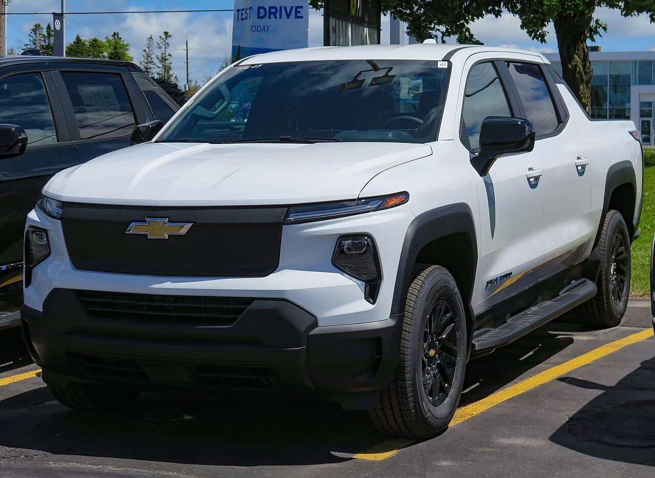 Chevrolet Silverado EV, representative photo